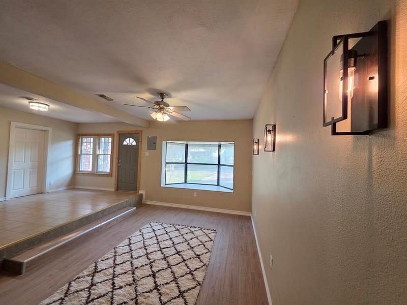 901 4th Avenue, Mineral Wells TX 76067 - Photo 13
