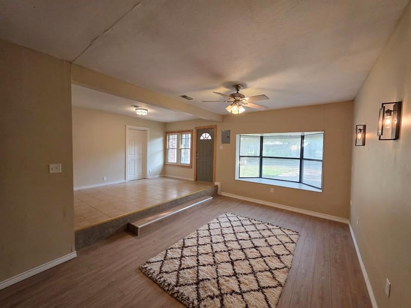 901 4th Avenue, Mineral Wells TX 76067 - Photo 12