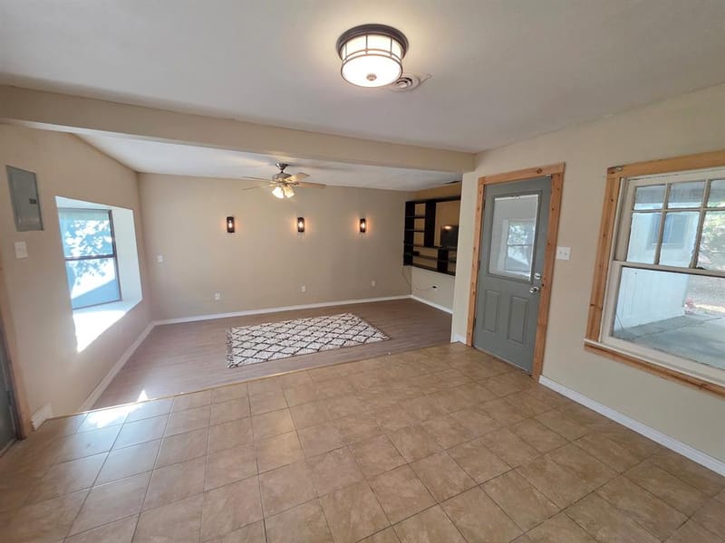 901 4th Avenue, Mineral Wells TX 76067 - Photo 15