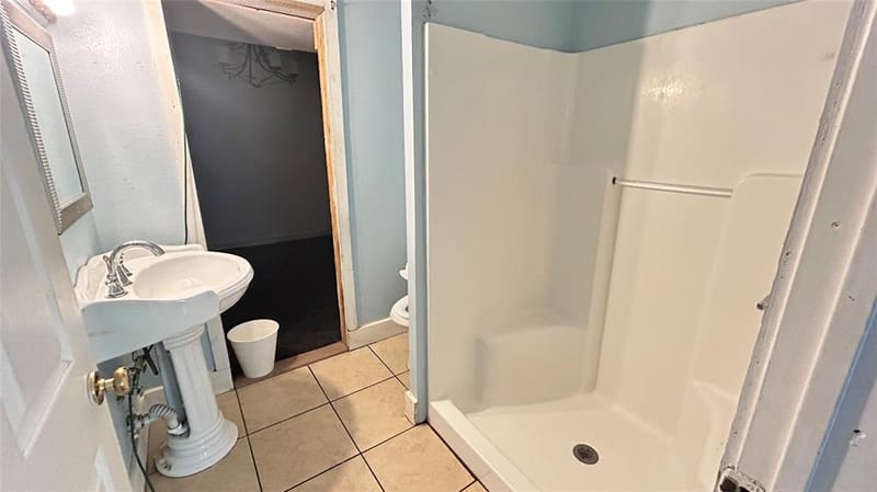 3557 Pecos Street, Fort Worth TX 76119 - Photo 8