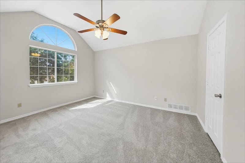 9016 Cumberland Drive, Irving TX 75063 - Photo 13