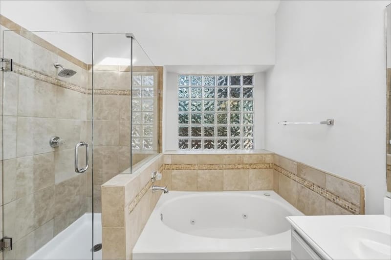 9016 Cumberland Drive, Irving TX 75063 - Photo 12