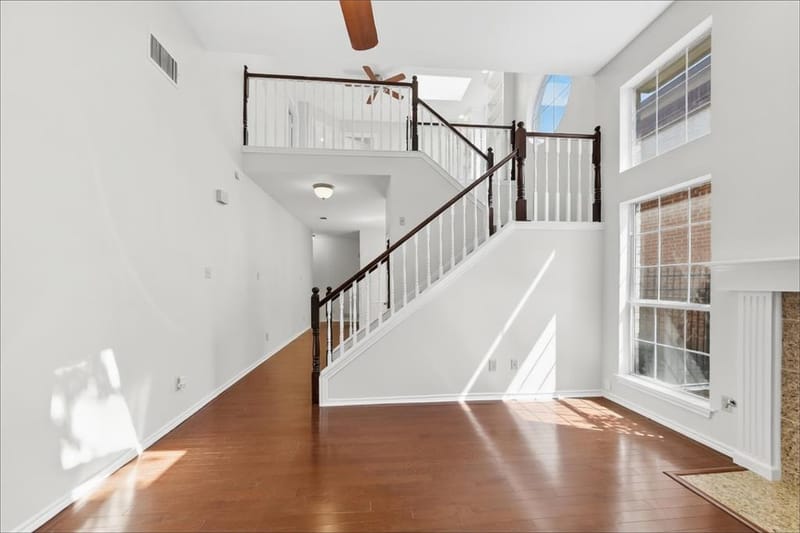 9016 Cumberland Drive, Irving TX 75063 - Photo 3