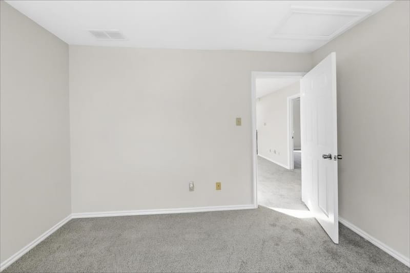 9016 Cumberland Drive, Irving TX 75063 - Photo 14