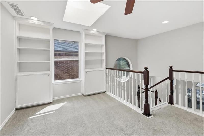 9016 Cumberland Drive, Irving TX 75063 - Photo 18