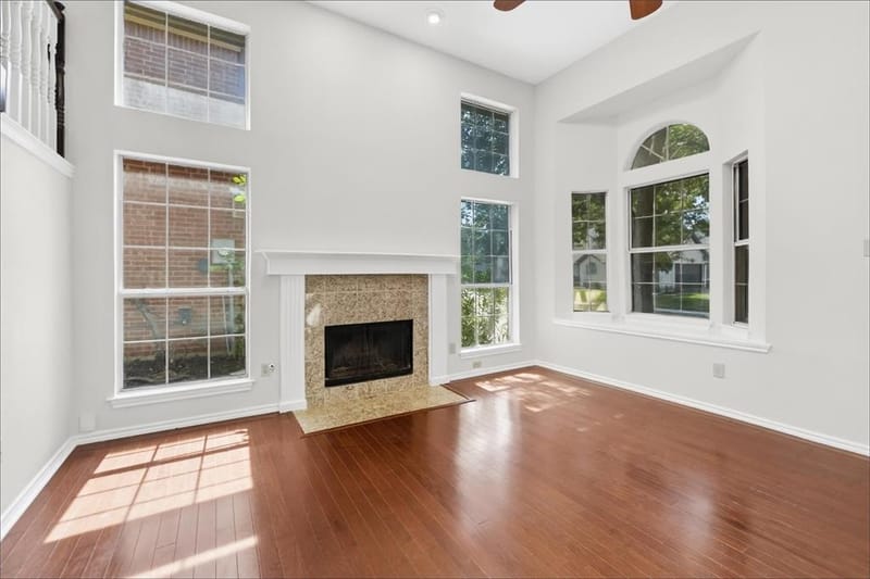 9016 Cumberland Drive, Irving TX 75063 - Photo 4