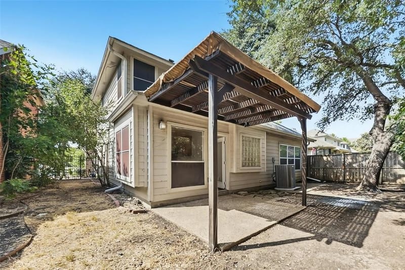 9016 Cumberland Drive, Irving TX 75063 - Photo 21