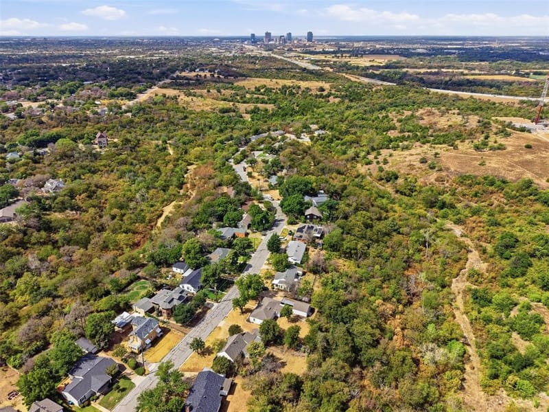 4005 Medford Road, Fort Worth TX 76103 - Photo 27