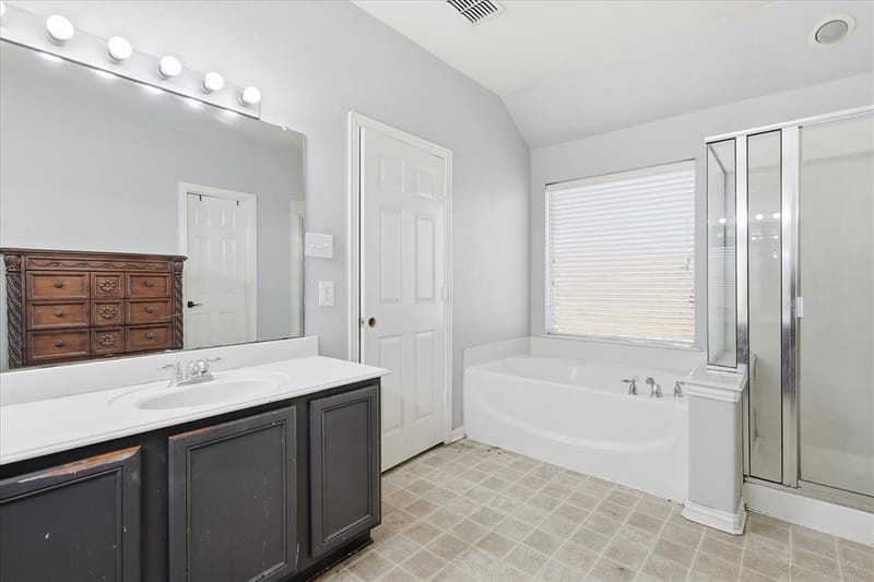5403 Lavaca Road, Grand Prairie TX 75052 - Photo 23