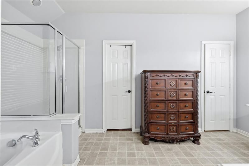 5403 Lavaca Road, Grand Prairie TX 75052 - Photo 20