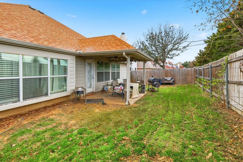 5403 Lavaca Road, Grand Prairie TX 75052 - Photo 33
