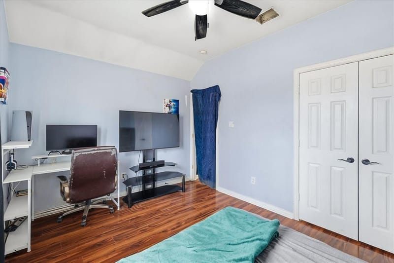 5403 Lavaca Road, Grand Prairie TX 75052 - Photo 29