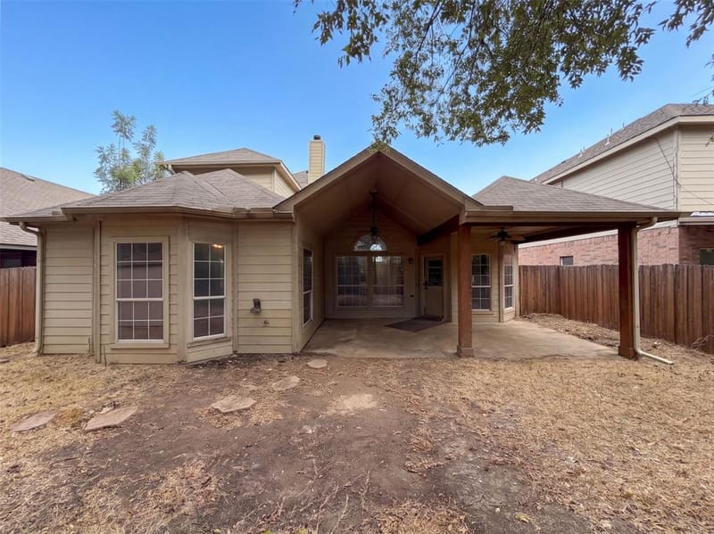 5821 Starboardway Drive, Fort Worth TX 76135 - Photo 12