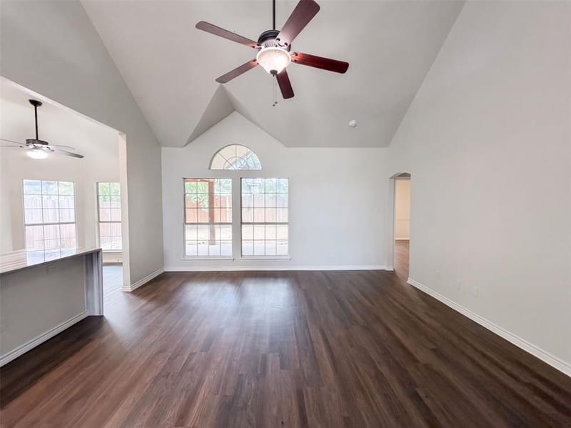 5821 Starboardway Drive, Fort Worth TX 76135 - Photo 3