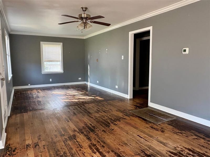 705 N Derby Street, Denison TX 75020 - Photo 9