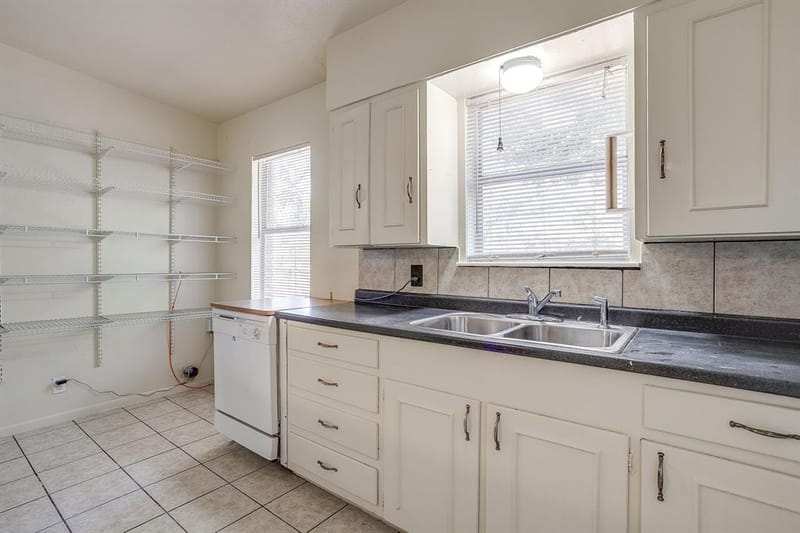 2904 Cordone Street, Fort Worth TX 76133 - Photo 7