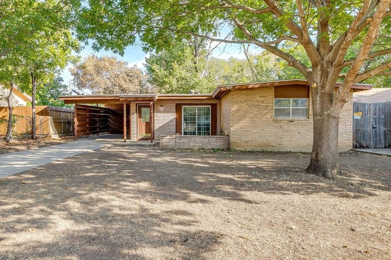 2904 Cordone Street, Fort Worth TX 76133