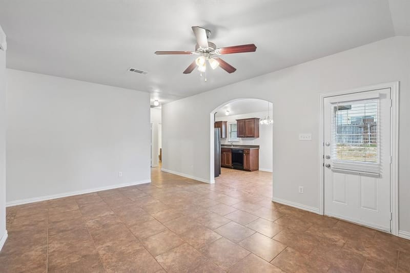 2436 Galemeadow Drive, Fort Worth TX 76123 - Photo 7