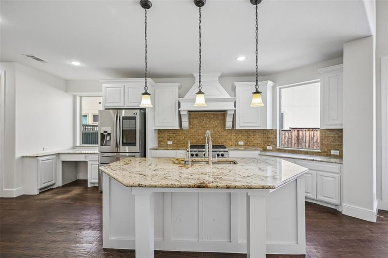 2156 Alcove Drive, Frisco TX 75034 - Photo 3