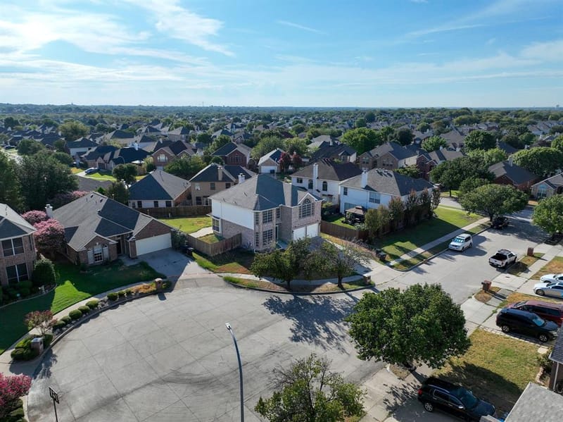 7874 Parkmount Court, Fort Worth TX 76137 - Photo 5