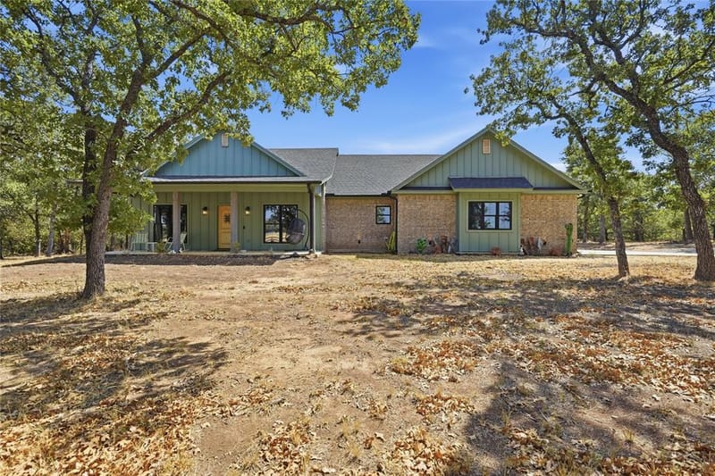 230 Silver Lakes Drive, Sunset TX 76270 - Photo 6