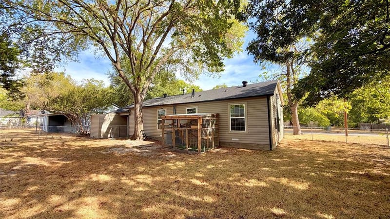 113 Hackberry Street, Terrell TX 75160 - Photo 12