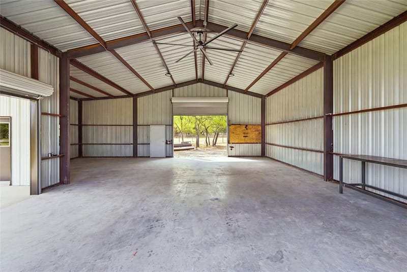 1135 Paradise Parkway, Poolville TX 76487 - Photo 39