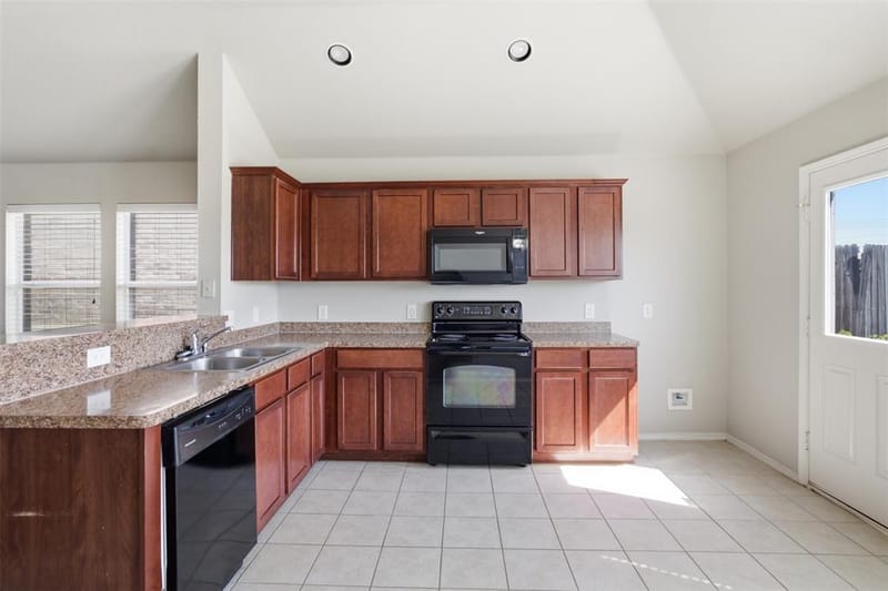 1837 Walnut Way, Anna TX 75409 - Photo 11