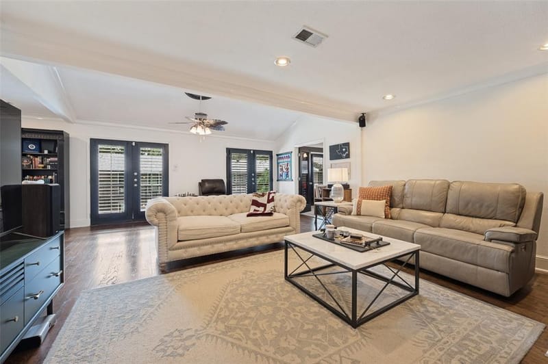 10209 Regal Oaks Drive # 211, Dallas TX 75230 - Photo 14