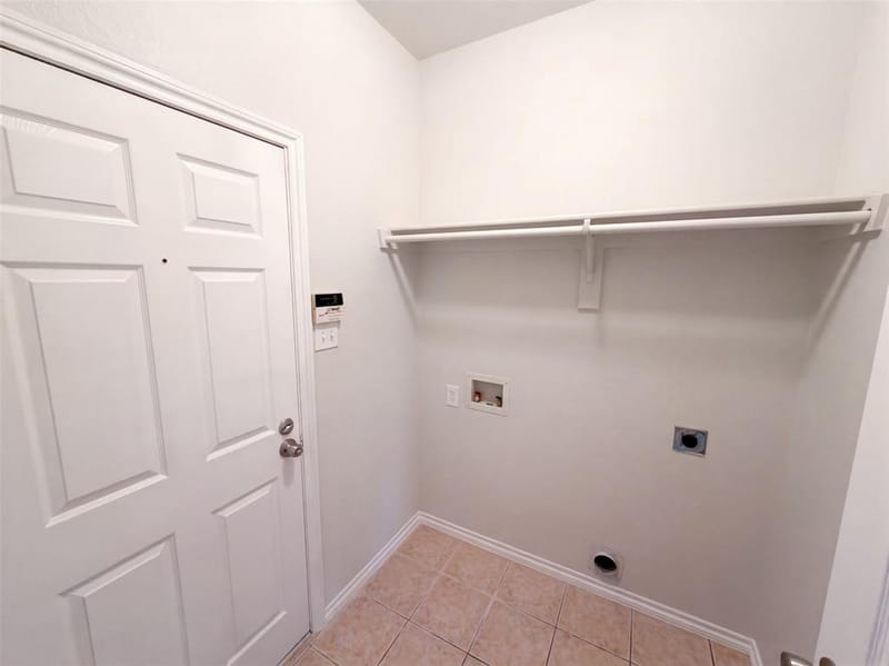 2617 Silver Hill Drive, Fort Worth TX 76131 - Photo 12