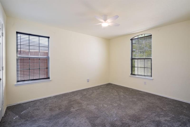 2456 Arroyo Springs Drive, Grand Prairie TX 75052 - Photo 27