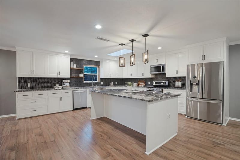 1102 Woodland Way, Richardson TX 75080 - Photo 9