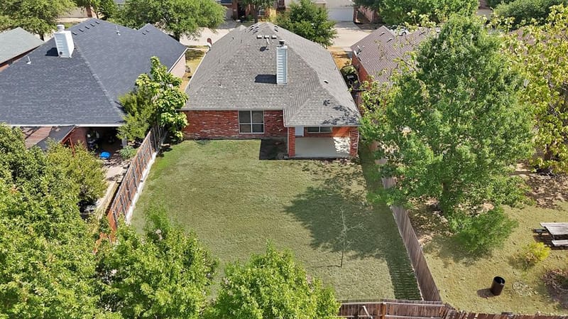 2633 Pioneer Bluffs Road, Balch Springs TX 75181 - Photo 22