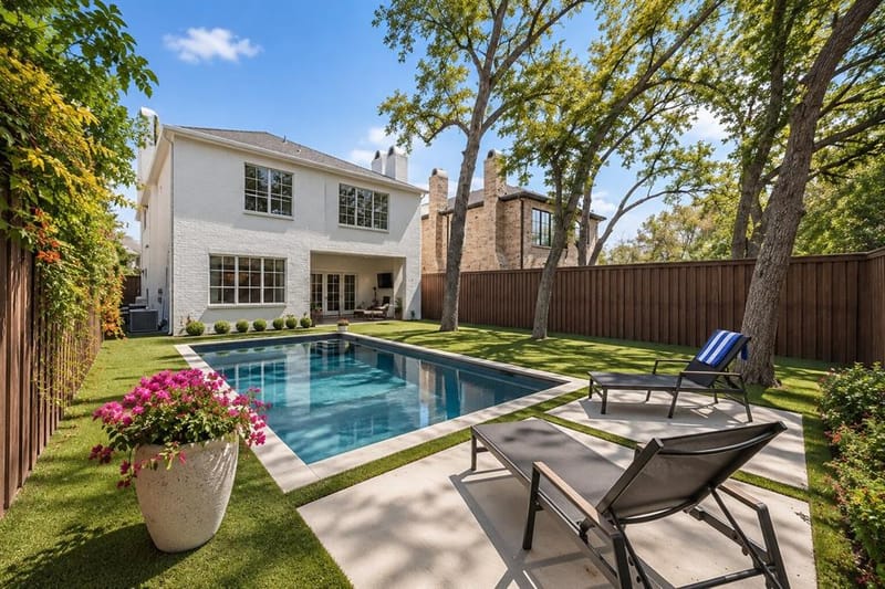 1805 Loving Avenue, Dallas TX 75214 - Photo 23