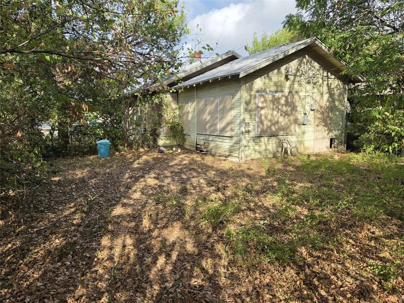 1517 Alston Avenue, Fort Worth TX 76104 - Photo 12