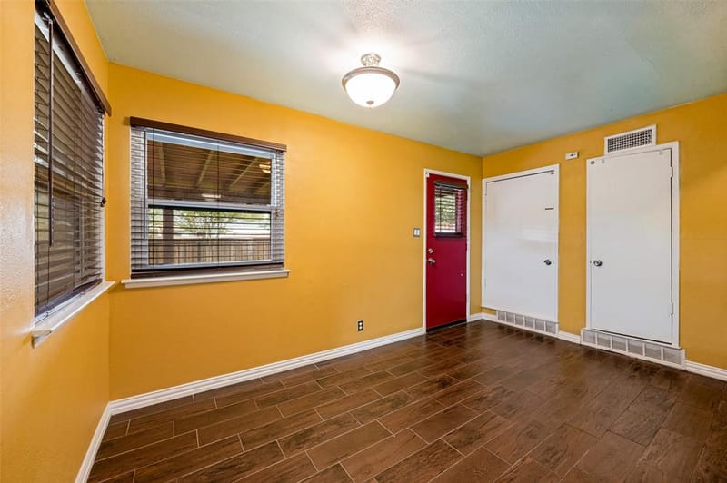 3259 Saint Croix Drive, Dallas TX 75229 - Photo 14