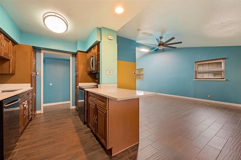 3259 Saint Croix Drive, Dallas TX 75229 - Photo 11