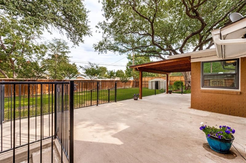 3259 Saint Croix Drive, Dallas TX 75229 - Photo 25