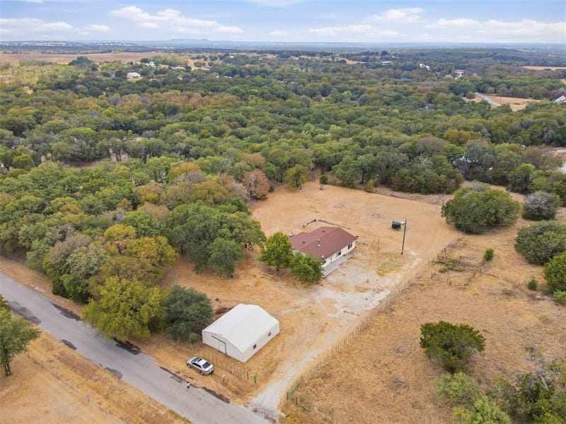 1005 Hickey Court, Granbury TX 76049 - Photo 38