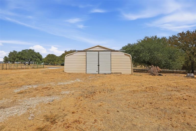 1005 Hickey Court, Granbury TX 76049 - Photo 33