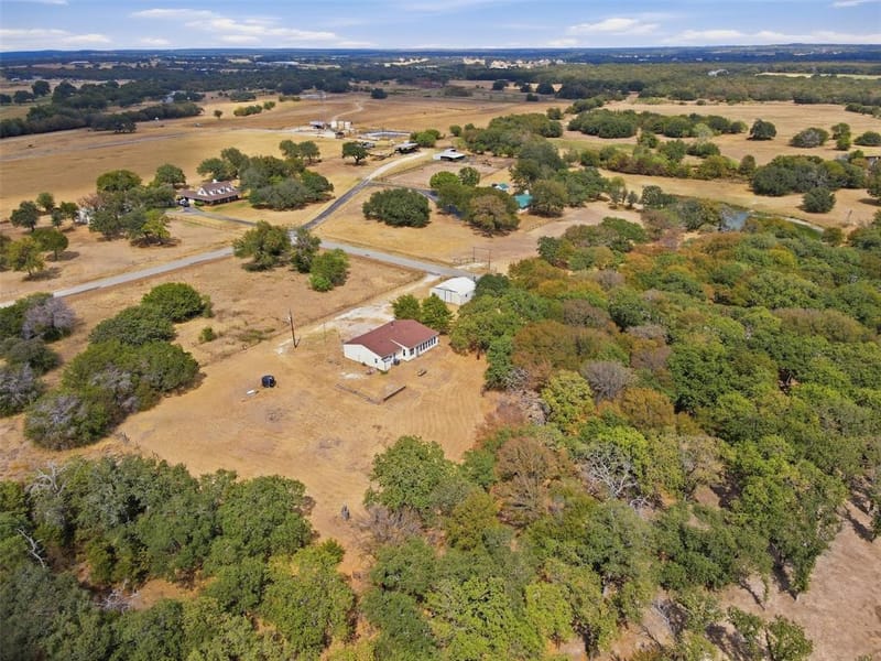 1005 Hickey Court, Granbury TX 76049 - Photo 37