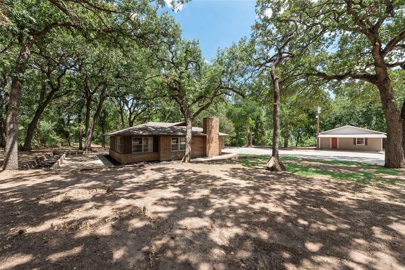 294 Thomas Len Road, Azle TX 76020 - Photo 7