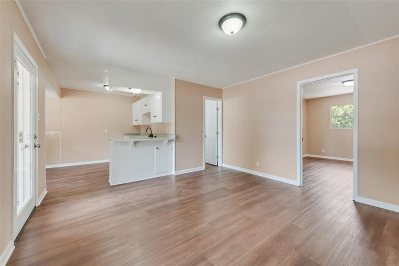 294 Thomas Len Road, Azle TX 76020 - Photo 34