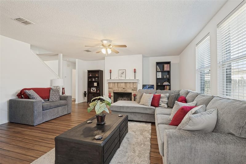 2120 W Grove Lane, Grand Prairie TX 75052 - Photo 3