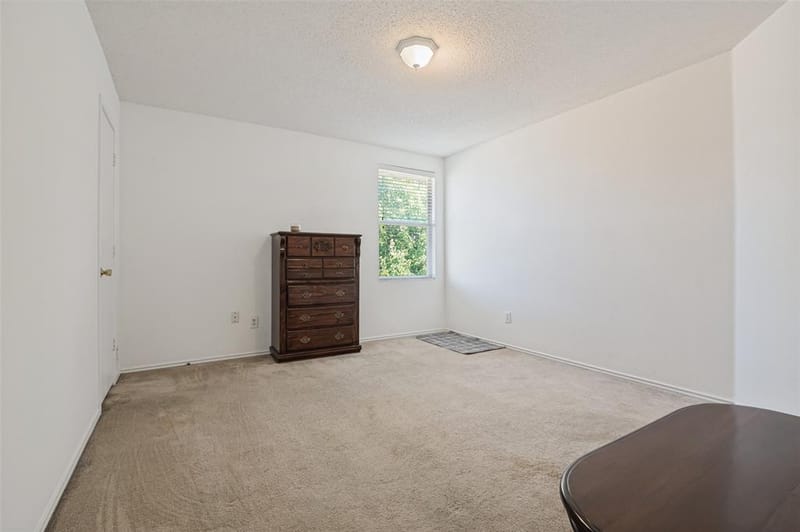 2120 W Grove Lane, Grand Prairie TX 75052 - Photo 18