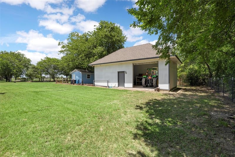2029 Speegleville Road, Woodway TX 76712 - Photo 31