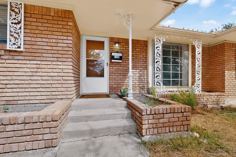 1129 Oak Meadows Drive, Dallas TX 75232 - Photo 2