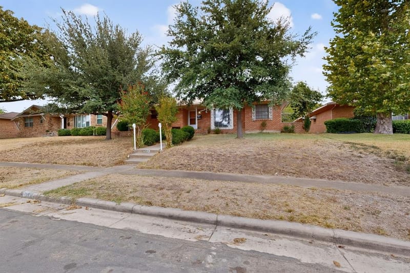 1129 Oak Meadows Drive, Dallas TX 75232 - Photo 31