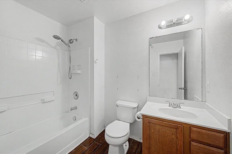 821 Green Heath Avenue, Fort Worth TX 76120 - Photo 27
