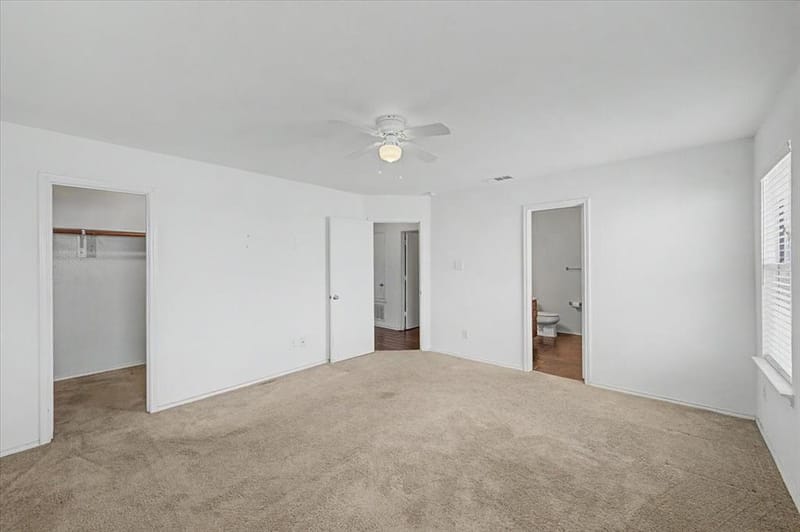 821 Green Heath Avenue, Fort Worth TX 76120 - Photo 18